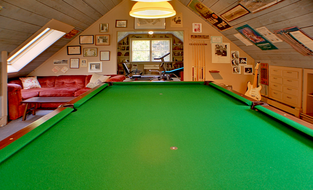 poolroom4